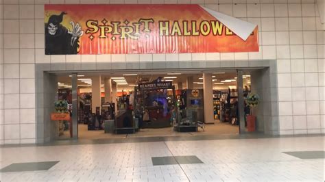 Spirit Halloween. 3.0 (2 reviews) Unclaimed. Costumes, Accessories, Holiday Decorations. Closed 10:00 AM - 9:00 PM. See hours. Add photo or video. Location & Hours. Suggest an edit. Located in: Lakewood Center. 75 Lakewood Ctr Mall. Lakewood, CA 90712. Get directions. 2 reviews of SPIRIT HALLOWEEN "Of course I had to come at the last minute.. 