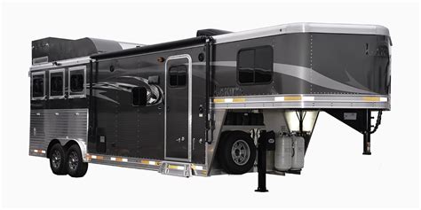 Lakota trailers. 8’ wide, 12’ living quarters, diamond plated gravel guard, & another GREAT option for you in the unmatched Lakota lineup! LakotaTrailers.com/Dealers #LakotaF... 