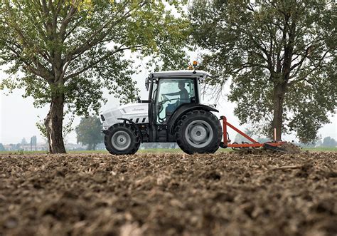 Lamborghini Strike 110 HD (4WD Tractors): benefits, problems ...