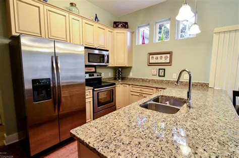 Laminate Kitchen Countertop in Panama City, FL