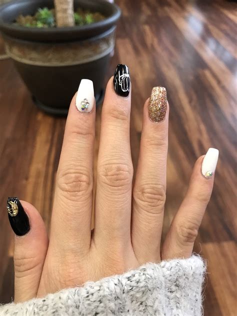 Get directions, reviews and information for Divine Nail Lounge in Puyallup, WA. You can also find other Manicurists on MapQuest. Divine Nail Lounge - Puyallup, WA - Nextdoor ... O P Nails & Spa; Jay,s Hair Salon / Barber Shop; Sweetness spa; Category. Barber shop (43,087) Beauty (56) Beauty salon (116,610) Day spa (7,363). 