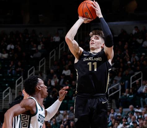 Lampman scores 26 as Oakland beats Youngstown State 88-81