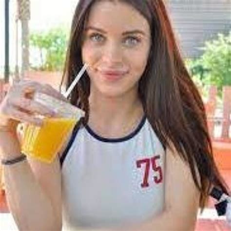 Lana Rhoades Ass Bounce Twerk Onlyfans Video Leaked. Lana Rhoades (Amara Maple) is an American pornographic actress. After a year in prison as a 16 year old juvenile for gang associated crimes, she debuted in the adult film industry at the age of 19. That same year she was selected as Penthouse Magazine's Pet of the Month, and was featured on the Playboy Plus website.. Lana rhoades bikini