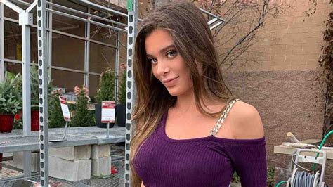 Lana Rhoades and boyfriend Mike Majlak recently stepped out to look for pumpkins just in time for "spooky season." However, the YouTuber wanted to find one that resembled his girlfriend's backside .... Lana rhoades full