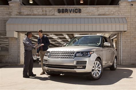 Land Rover Lake Bluff Land Rover Dealer Serving Lake Forest and Chic…