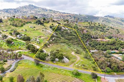 Land for sale escondido. Homes for sale in Lake Hodges, Escondido, CA have a median listing home price of $1,662,500. There are 8 active homes for sale in Lake Hodges, Escondido, CA, which spend an average of 47 days on ... 