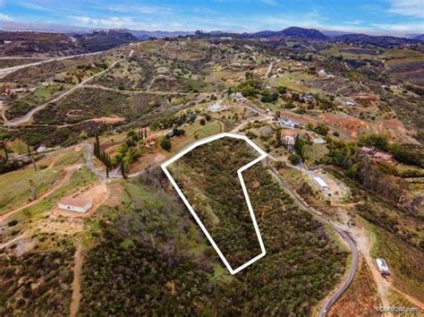 Land for sale in escondido ca. Zillow has 51 photos of this $1,299,000 3 beds, 3 baths, 2,117 Square Feet single family home located at 3835 Exception Pl, Escondido, CA 92025 built in 1984. MLS #240005314. 