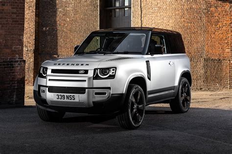 3.7 average Rating out of 14 reviews. Edmunds' expert review of the Used 2021 Land Rover Defender provides the latest look at trim-level features and specs, performance, safety, and comfort. At .... 