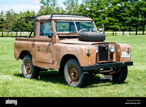 Land rover series 2 a Stock Photos and Images - Alamy