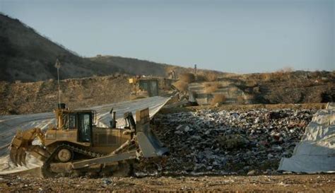 The Badlands Landfill is located at 31125 Ironwood Ave., in Moreno Valley and the Lamb Canyon Landfill is located at 16411 Lamb Canyon Road in Beaumont. The ABOP and PaintCare Facilities will accept residentially-generated recyclable household hazardous wastes from Riverside County residents only. Business or nonprofit waste will not be accepted.. 