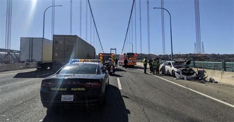 Lanes blocked on westbound Carquinez Bridge due to crash
