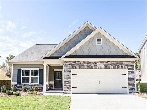 Lantern pointe smith douglas. Zillow has 80 photos of this $321,900 4 beds, 3 baths, 2,565 Square Feet single family home located at The Harrington Plan, Lantern Pointe, Harvest, AL 35749 built in 2024. 