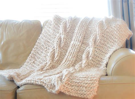 Lapghan Crochet Patterns Free Endless Cables Chunky Knit Throw Pattern