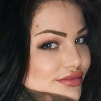 Laraxknox Leaked PORN 💦 96 Photos