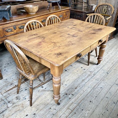 Large Pine Kitchen Table