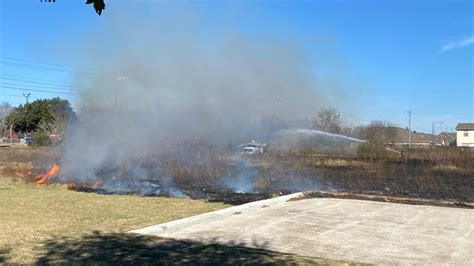 Large grass fire near Appomattox Drive under control - KBTX