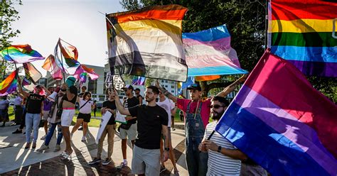 Largest US gay rights group issues Florida travel advisory for what it says are anti-LGBTQ+ laws