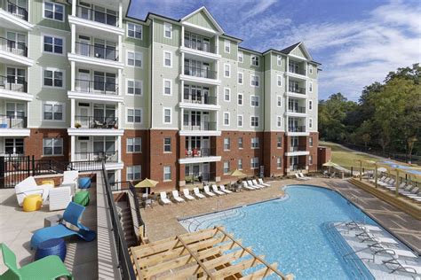 Lark chapel hill. The Warehouse. $1,200 /month. Distance to University of North Carolina at Chapel Hill: 24mins. 26mins. 9mins. Chapel Ridge. From $789 /month. Distance to University of North Carolina at Chapel Hill: 