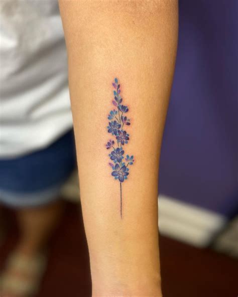 Larkspur tattoo meaning and symbolism - MyTatouage.com