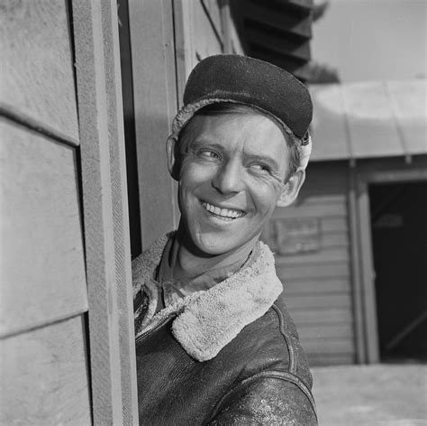 Larry hovis actor