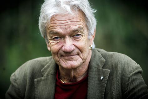 Lars-&Aring;ke Eklund, Paradv&auml;gen 1 V&auml;xj&ouml;