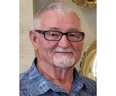 Joseph Stueve, Jr., age 55, of Dumont, MN, passed away on Tuesday, January 25, 2022, at his residence. A Memorial Mass will be held on Monday, January 31, 2022, at 11:00 a.m. at Holy Rosary Catholic Church in Graceville, MN. Visitation will be from 9:00 a.m. to 11:00 a.m. at the church on Monday.. 