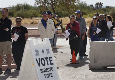 Las Vegas Valley residents cast ballots on 1st day of early voting