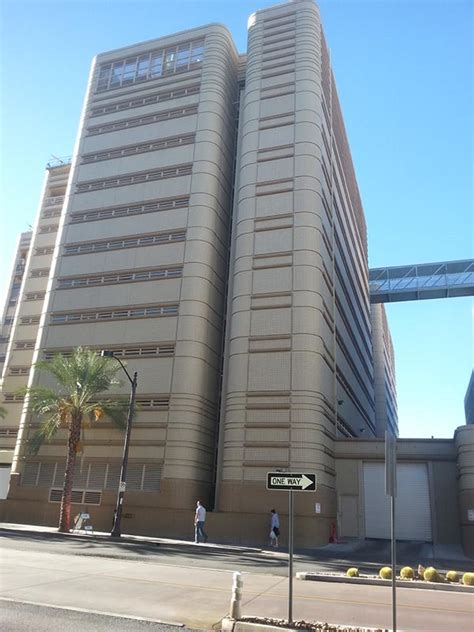  North Las Vegas Justice Court accepts bail from 7 a.m. to 5 p.m. Monday through Thursday. To post bail for charges stemming from the North Las Vegas Justice Court, please call (702) 455-7802. North Las Vegas Justice Court is located at 2428 Martin Luther King Boulevard, North Las Vegas, NV 89032. The North Las Vegas Community Correctional ... . 