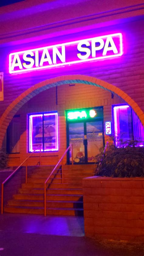 Las vegas massage parlors. Our total was $220 for a couples massage for 1hr and 30min i believe". Top 10 Best Asian Massage in Las Vegas, NV - February 2024 - Yelp - Bangkok Thai Spa Massage, Thai Royal Massage, Good Thai Spa Massage, Li Ren Massage, Eastern Spa Massage, Sakura Massage, The Imperial Spa, Massage by Habileny, Chiangmai Thai Massage Spa, … 