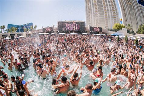 Las vegas pool party. May 5, 2022 ... Instead, save your stilettos for the club and put on a pair of cute slides or flip flops. In case this accessory doesn't pass your vibe check, ... 