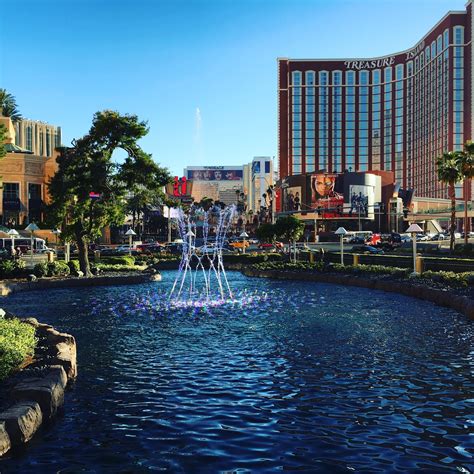 Mar 2, 2024 · Las Vegas Strip. £1,296. £818. per person. 3 May - 9 May. Return direct flight included. Dublin (DUB) to Las Vegas (LAS) 8.2/10 Very Good! (23,105 reviews) Perfect spot easy access to freeway good walking distance to strip. . 