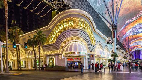 Las vegas travel guide 2018 shops restaurants casinos attractions nightlife in las vegas nevada city travel guide 2018. - Principles of oil well production t e w nind.