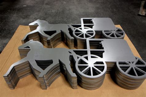 Laser cut metal. Jan 30, 2024 · Online Laser Cutting Services. At SendCutSend, we use high powered lasers (4kW to 12kW) to create incredibly accurate cuts on materials such as 6061 aluminum, mild steel, copper, stainless steel, brass, laser cut acrylic, wood and more. 