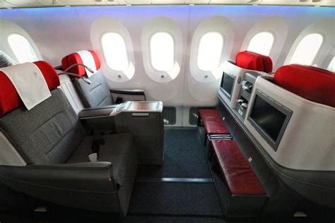 Latam airlines business class. When it comes to traveling for business, comfort and convenience are key. Business class flights offer a luxurious and stress-free experience, allowing you to arrive at your destin... 