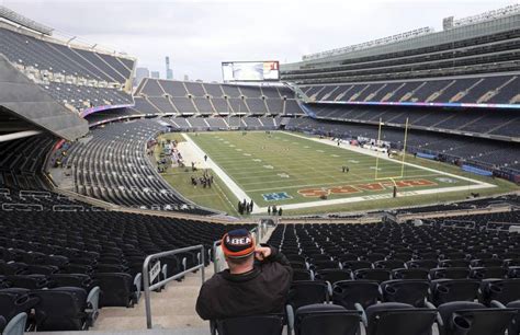 Latest Bears stadium legislation would add $3 to ticket prices at Arlington Heights site to help pay off Soldier Field debt