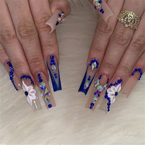 In Miami, Colombian-Ecuadorian nail artist Kro Vargas ( @krocaine) emblazons the (long, long) nails of clients like Rosalia with hand-painted gel art. Airbrushed ribbons and sparkles lace one .... 