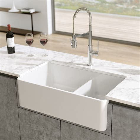 Latoscana sinks. The elegant design of this LaToscana Fireclay Farmhouse sink LTW3019W in a white finish will add style to any home and remain in style for many years. The exceptional look of this sink will appeal to any kitchen. Its long-lasting durability completes the entire kitchen suite. With a solid fireclay construction, this pr 