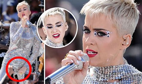 Laty perry naked. Pregnant Katy Perry showed off her baby bump as she went nude in her latest music video. @katyperry. ... Katy Perry performs on March 11, 2020 in Bright, Australia. The free Fight On concert was ... 