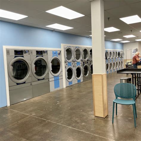 Laundromat south bend. Express Eco Laundromat - Bend Eastside, Bend, Oregon. 298 likes · 150 were here. Central Oregon's most environmentally friendly laundromat with the newest and most efficient machines 