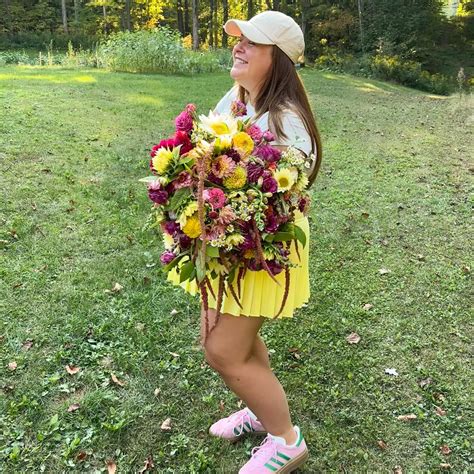 Laura🌼 Leaks XxX 🔥 186 Videos