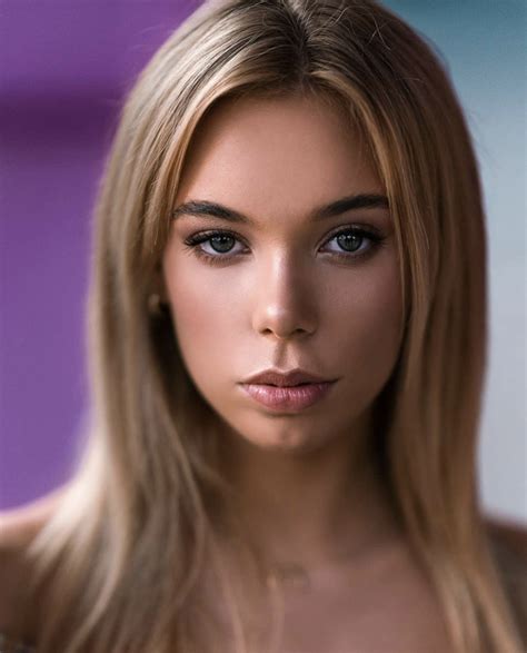 😈 XXX Laura Kowalska Onlyfans Leaked