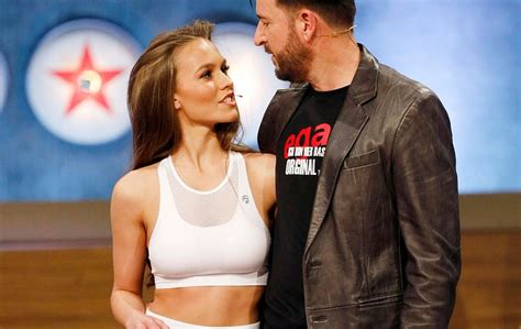 <span>👑</span>Onlyfans Free Videos