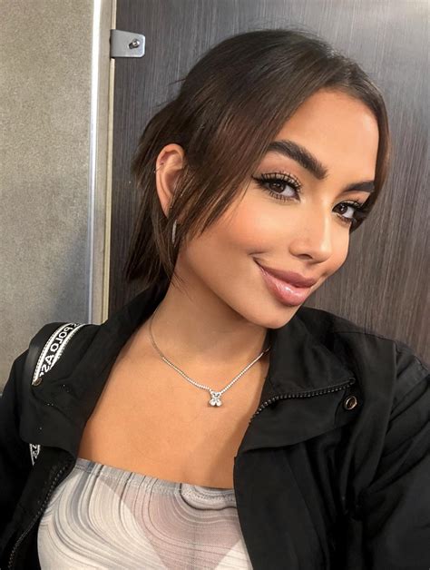 Lauraa.Rodriguez Onlyfans Leak +18 158 Photos