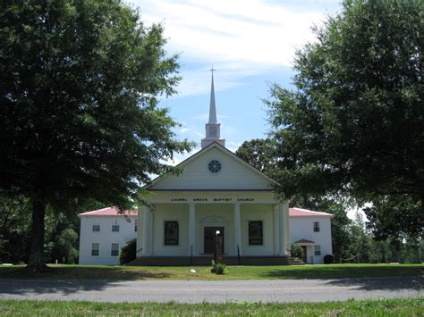 Laurel Grove Baptist Church in Sutherlin, Virginia (VA)