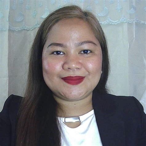 Lauren Emily Linkedin Manila