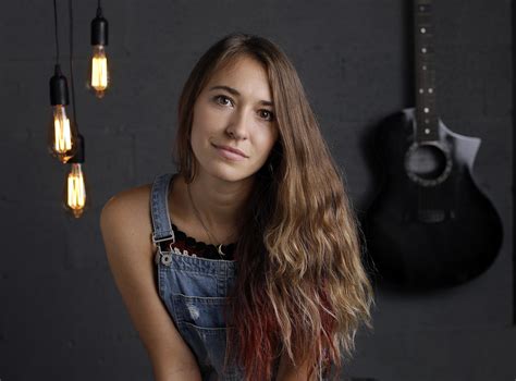 Lauren dagul. More By Lauren Daigle . Lauren Daigle. 2023. Behold. 2016. Look Up Child (Deluxe Edition) 2018. How Can It Be. 2015. Apple Music Nashville Sessions. 2023. Behold: The Complete Set (Bonus Video Version) 2023. Tremble - Single. 2021. Featured On . Essential Christmas. Holiday. Holidays in Spatial Audio. Holiday. Hope Was Born This … 