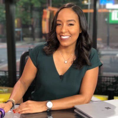 Lauren Johnson starts today!! Get to know our new anchor before you s
