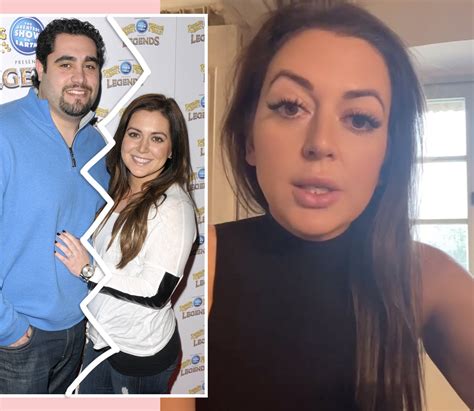 Lauren manzo 2022. As of 2022, Lauren Manzo's net worth is expected to be $1 million. Her earnings from her career are not disclosed. Caffe, her beauty salon, is also owned by her. Her mother also owns assets of $12 million. Facts of Lauren Manzo. Age: 34 years: Birth Date: April 12, 1988: Full Name: Lauren Manzo: 
