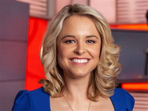 Lauren rainson. Lauren Rainson has become a television-news meteorologist in a place where rain doesn't fall frequently. But it does get hot. The former weathercaster for WMBD-TV (31) in Peoria and WYZZ-TV (43 ... 