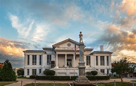 Laurens county sc courthouse.  MLS# 1584627. The Clerk of Court also serves ...